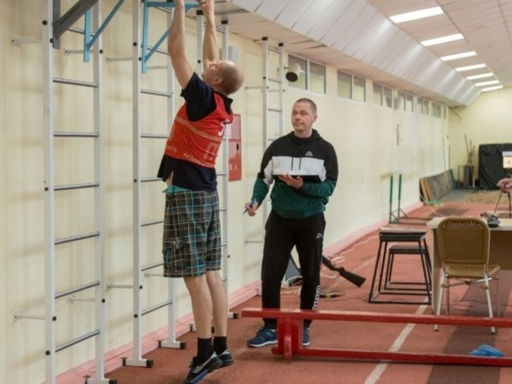 Министр спорта архангельской. Дартс в Архангельске. Министр спорта Архангельской области. Настольный теннис раннее утро.